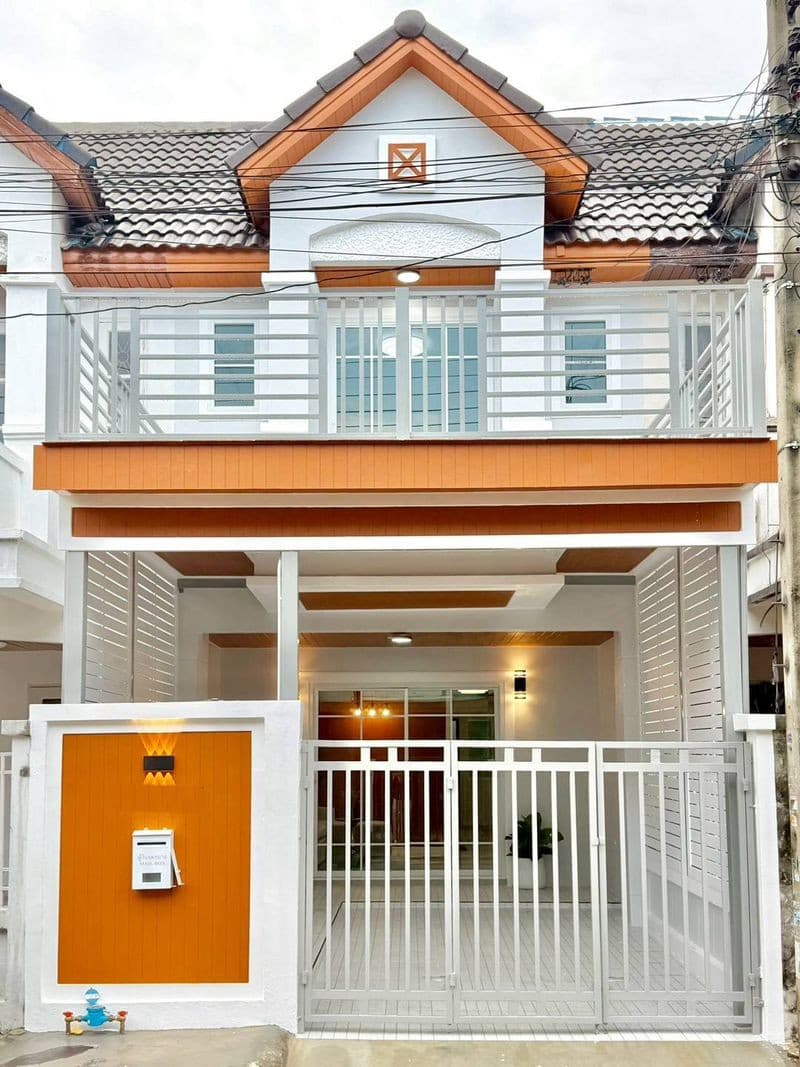 🏡 ทาวน์เฮ้าส์ รีโนเวทใหม่ "หมู่บ้านลุมพินี" ติดถนนกาญจนาภิเษก ใกล้ MRT และเซ็นทรัลเวสต์เกต | ราคา 1.99 ล้านบาท